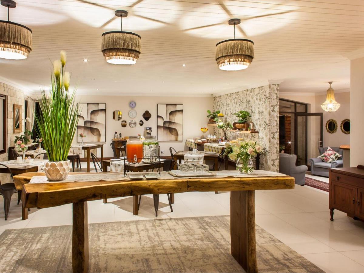 The Coral Tree Hotel Mbombela Екстериор снимка