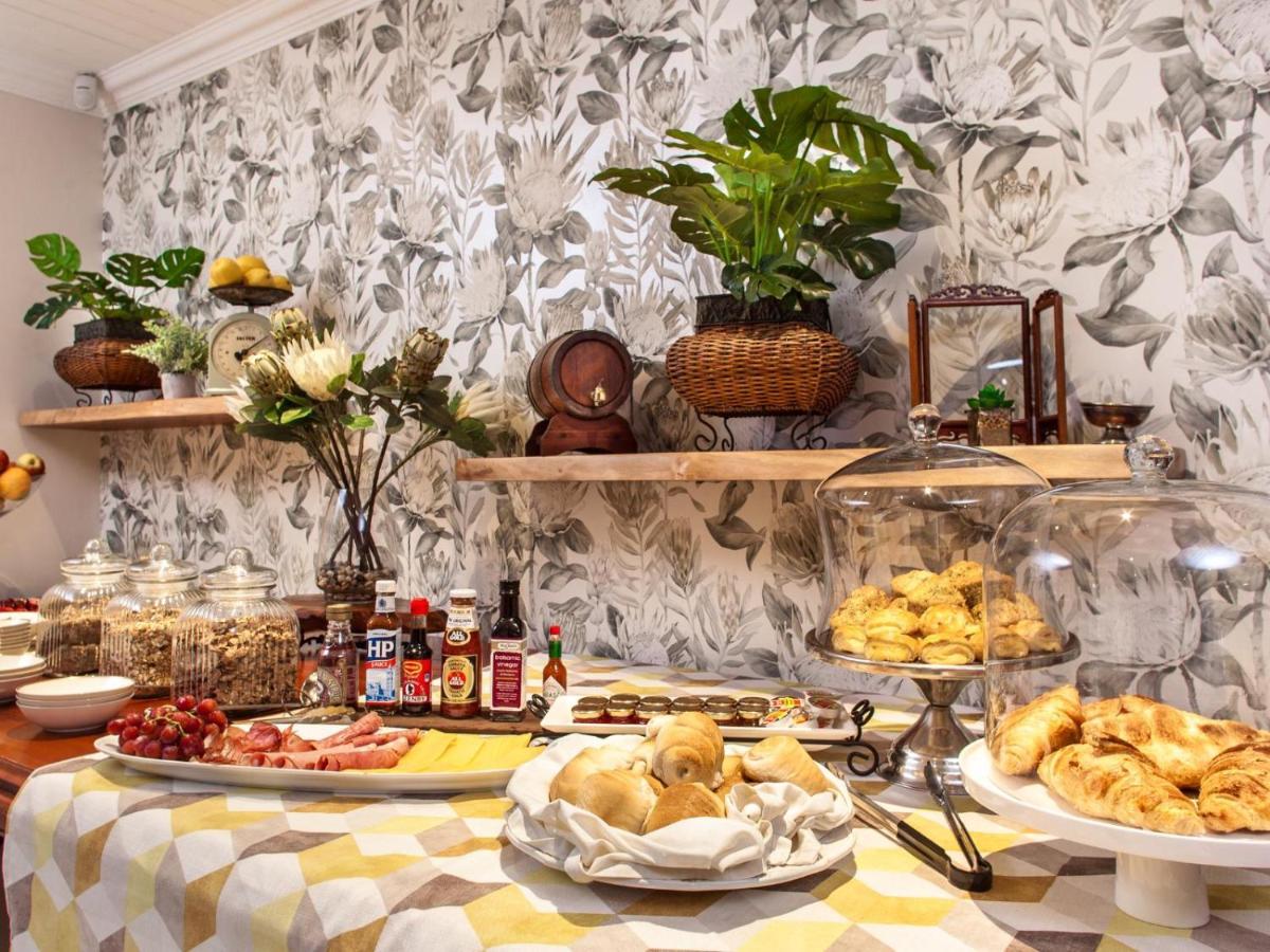 The Coral Tree Hotel Mbombela Екстериор снимка