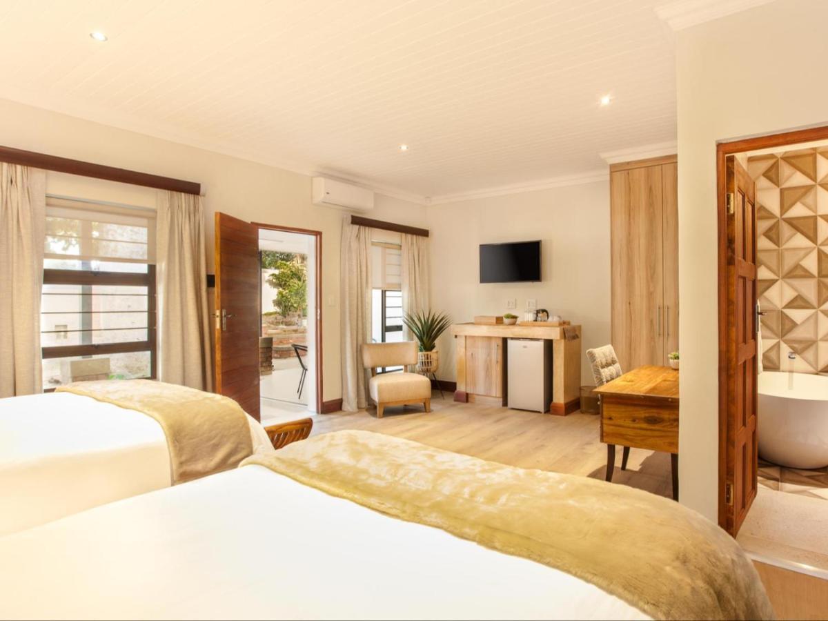 The Coral Tree Hotel Mbombela Екстериор снимка