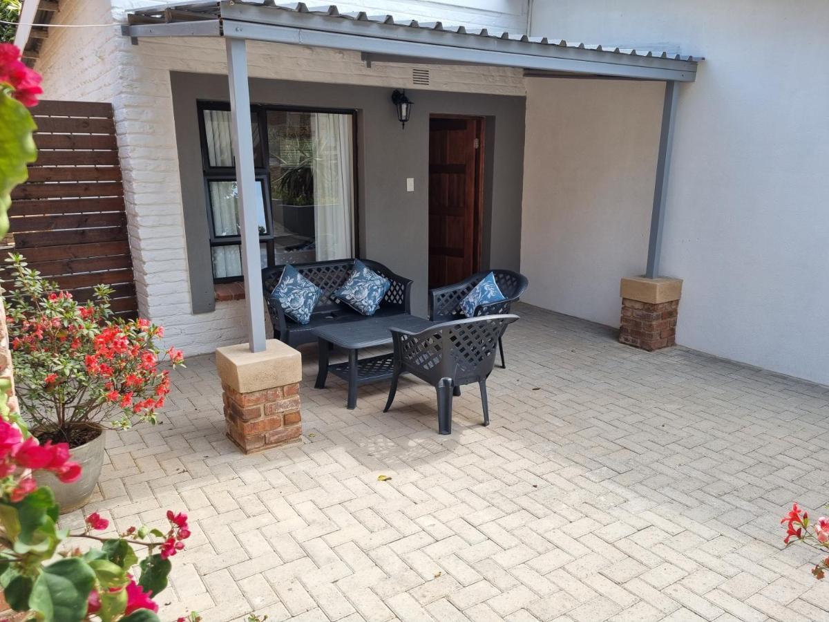 The Coral Tree Hotel Mbombela Екстериор снимка